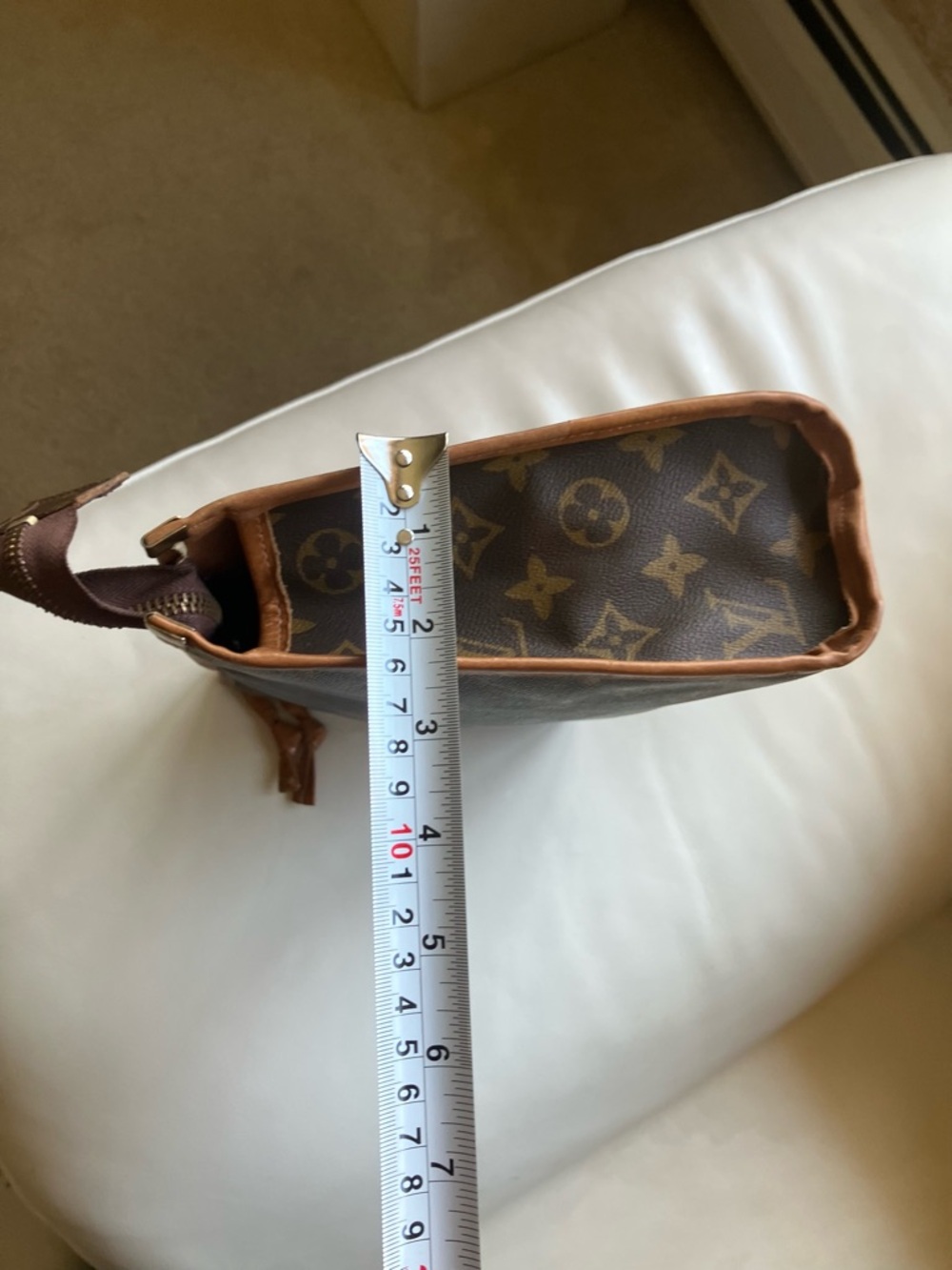 Louis Vuitton Monogram French Company, clutch, cosmetic case,  Pouch, insert - Picture 10 of 13